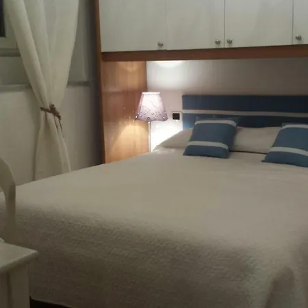 Monteggia Lägenhet Sanremo