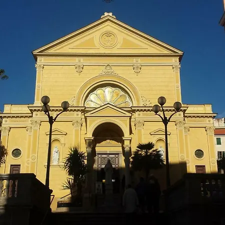 Monteggia 아파트 *