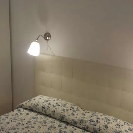 Monteggia 아파트 *