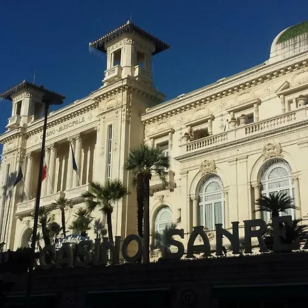 Monteggia 아파트 *